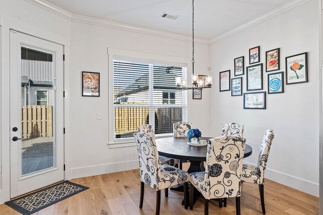 330 Rainforest Loop, Centerton, AR 72719