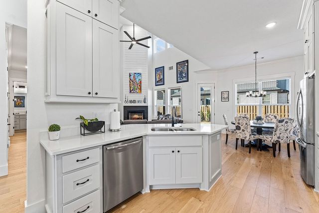 330 Rainforest Loop, Centerton, AR 72719