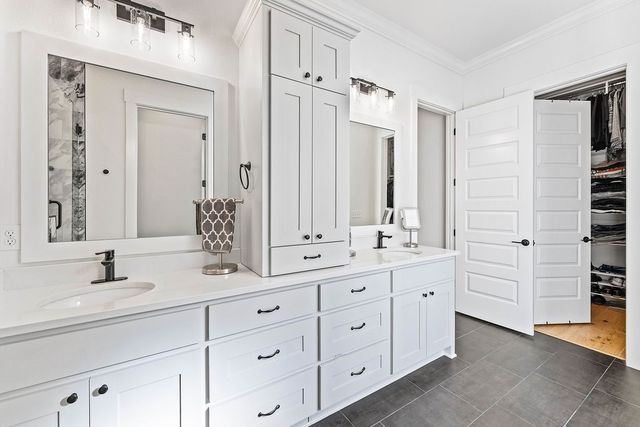 330 Rainforest Loop, Centerton, AR 72719