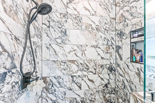 330 Rainforest Loop, Centerton, AR 72719