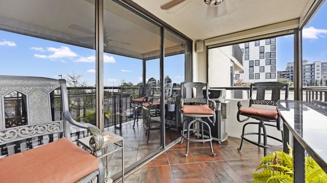 200 Wagner Pl Apt 206, Memphis, TN 38103