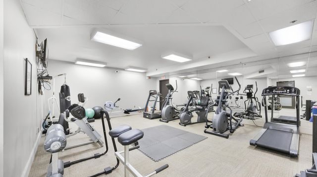 200 Wagner Pl Apt 206, Memphis, TN 38103