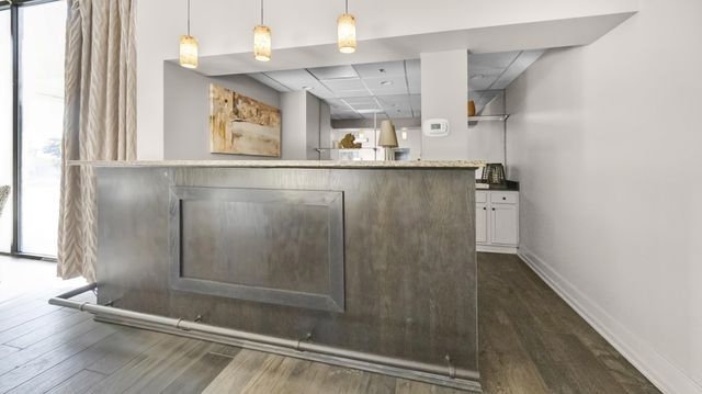 200 Wagner Pl Apt 206, Memphis, TN 38103