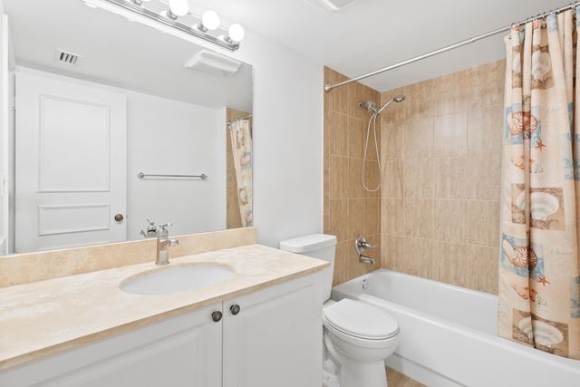 300 N HIGHWAY A1A 101M, Jupiter, FL 33477