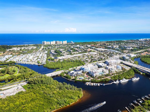 300 N HIGHWAY A1A 101M, Jupiter, FL 33477