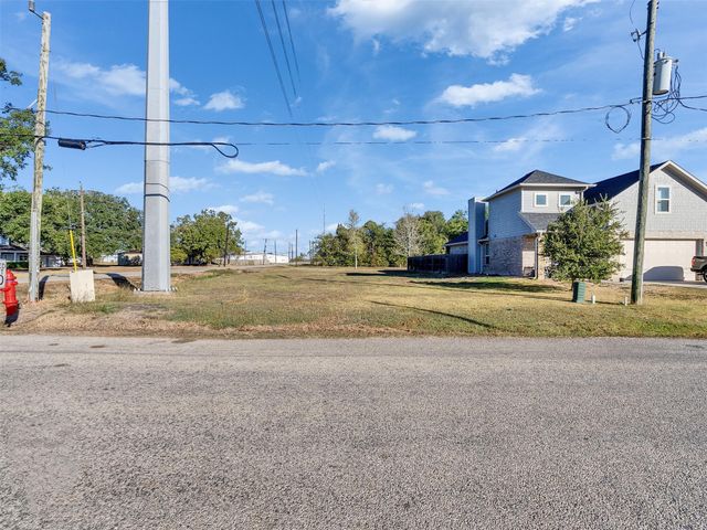 000 Morris, Road, East Bernard, TX 77435