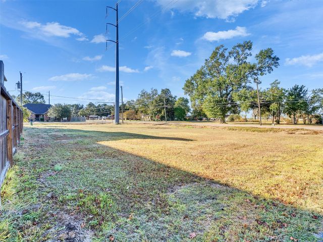 000 Morris, Road, East Bernard, TX 77435