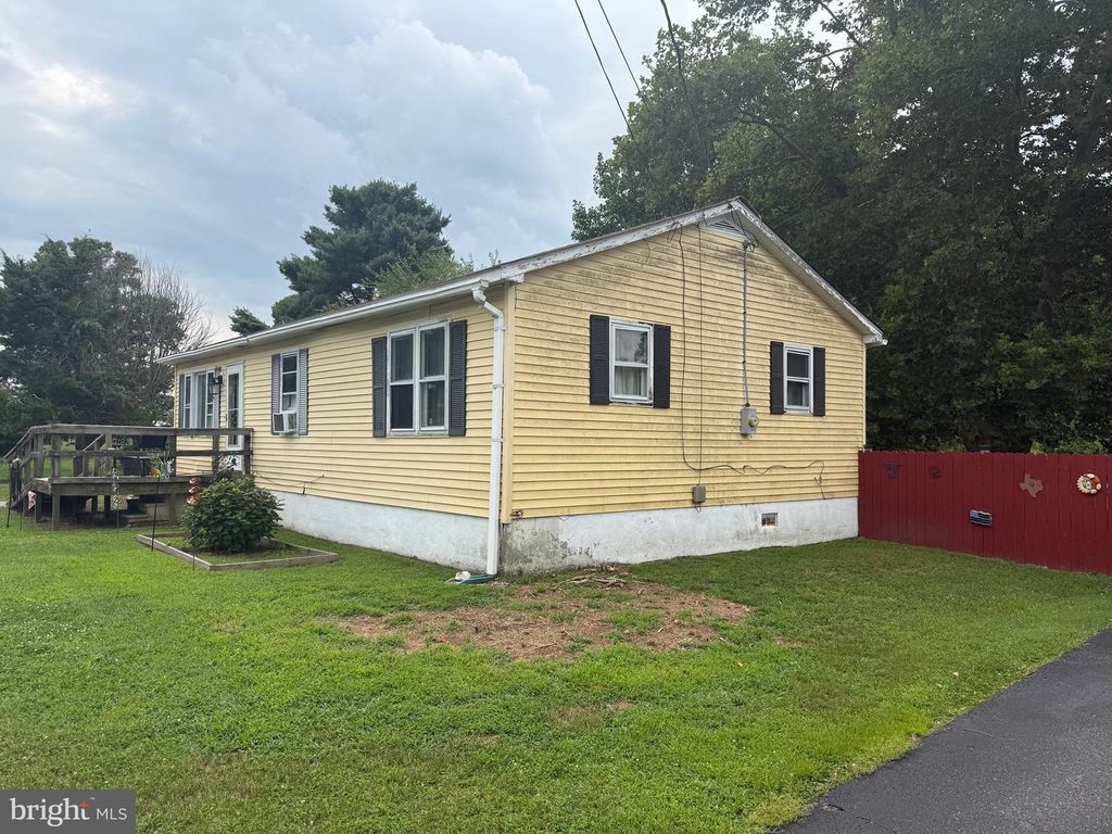 727 CICADA LN, Milford, DE 19963