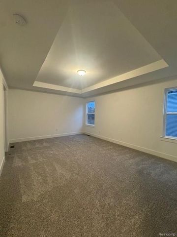 22615 Novi Road, Novi, MI 48375