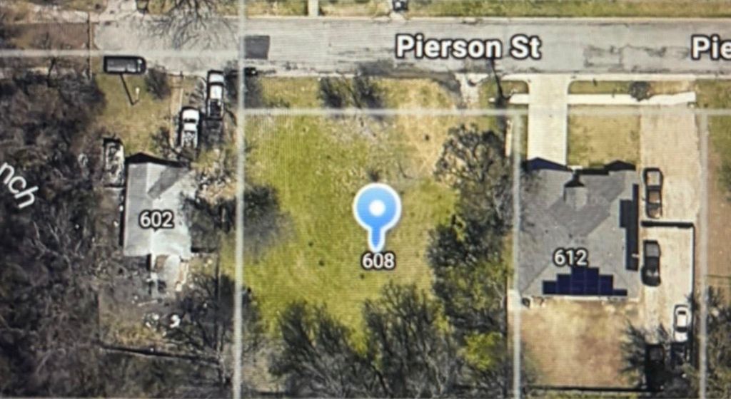 608 Pierson Street, Lancaster, TX 75146