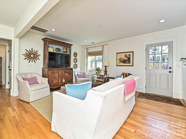 505 E Tremont Avenue, Charlotte, NC 28203