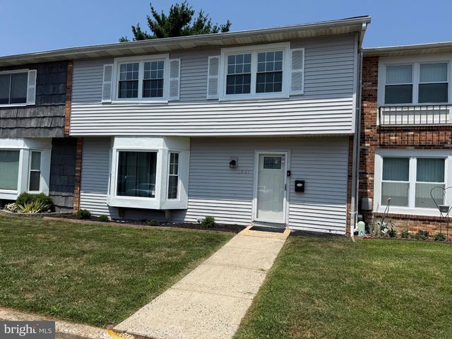 1907 INKBERRY LN, Bensalem, PA 19020