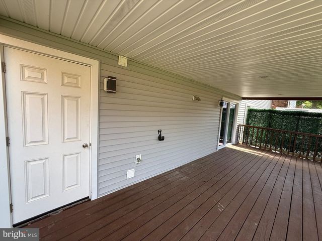 1907 INKBERRY LN, Bensalem, PA 19020