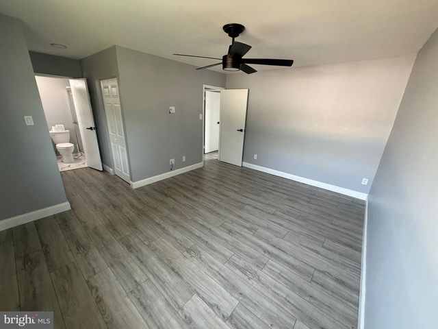 1907 INKBERRY LN, Bensalem, PA 19020
