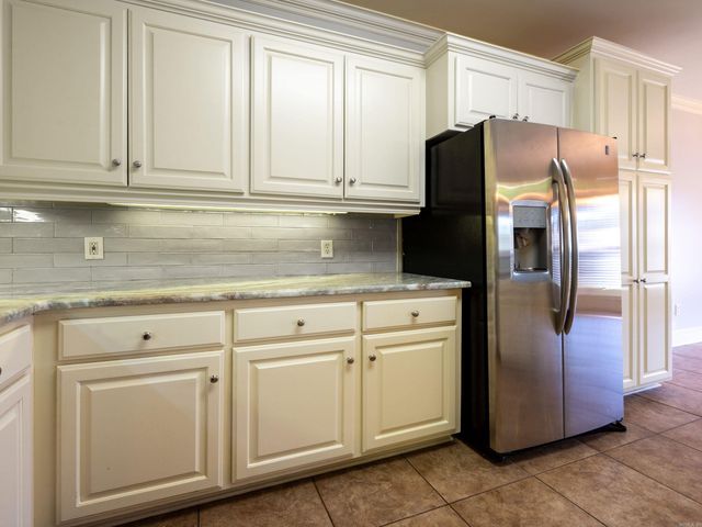 133 Sancerre Drive, Maumelle, AR 72113