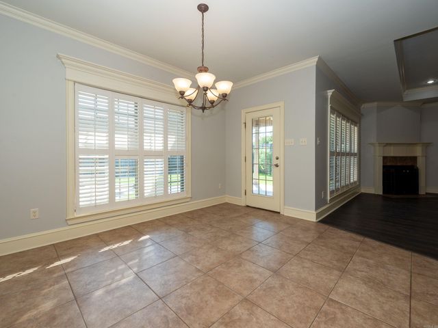133 Sancerre Drive, Maumelle, AR 72113