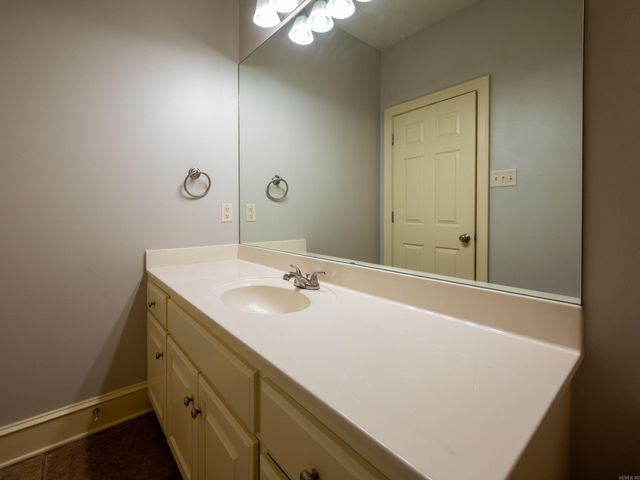 133 Sancerre Drive, Maumelle, AR 72113