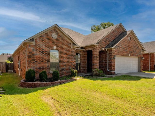 133 Sancerre Drive, Maumelle, AR 72113