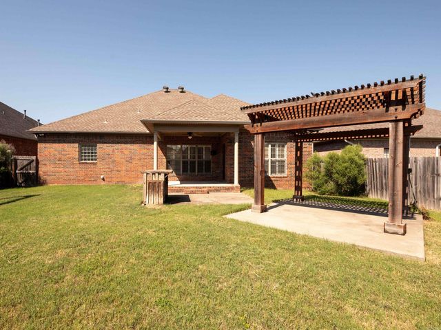 133 Sancerre Drive, Maumelle, AR 72113