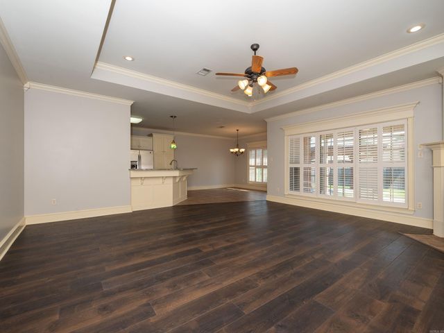 133 Sancerre Drive, Maumelle, AR 72113