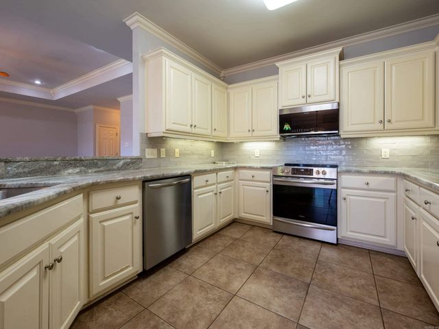 133 Sancerre Drive, Maumelle, AR 72113