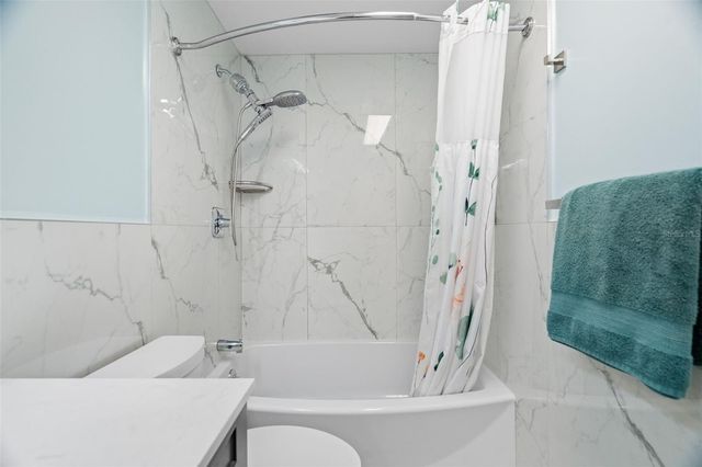 6322 TREETOP CIRCLE, Temple Terrace, FL 33617