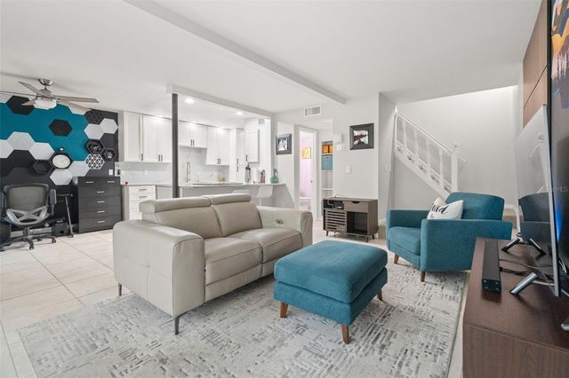 6322 TREETOP CIRCLE, Temple Terrace, FL 33617