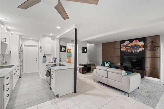 6322 TREETOP CIRCLE, Temple Terrace, FL 33617