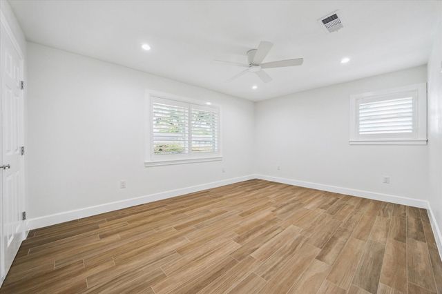 5615 Indigo Street, Houston, TX 77096