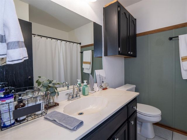 1612 SW 23rd Street, Moore, OK 73170