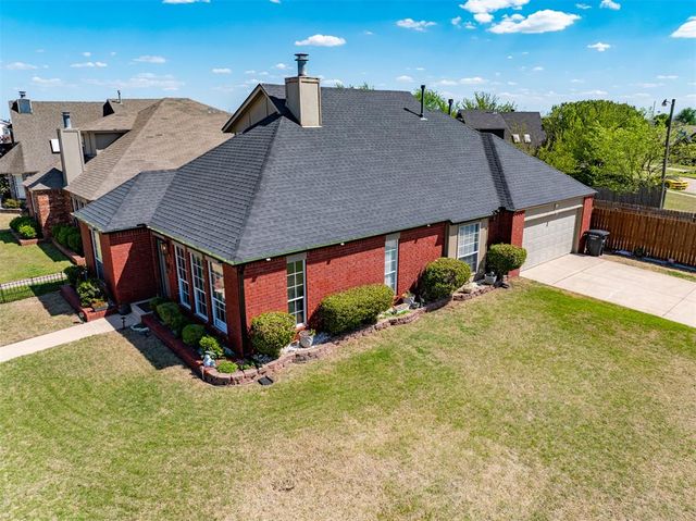1612 SW 23rd Street, Moore, OK 73170