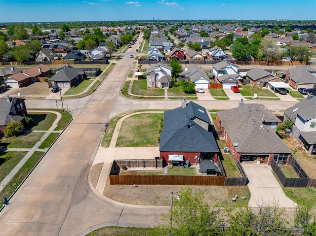1612 SW 23rd Street, Moore, OK 73170