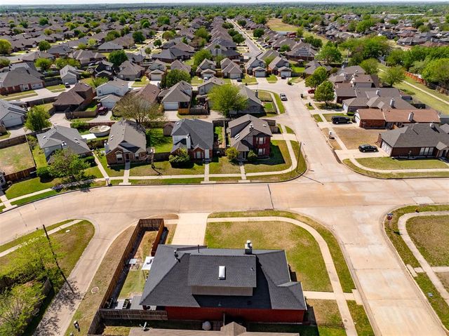 1612 SW 23rd Street, Moore, OK 73170