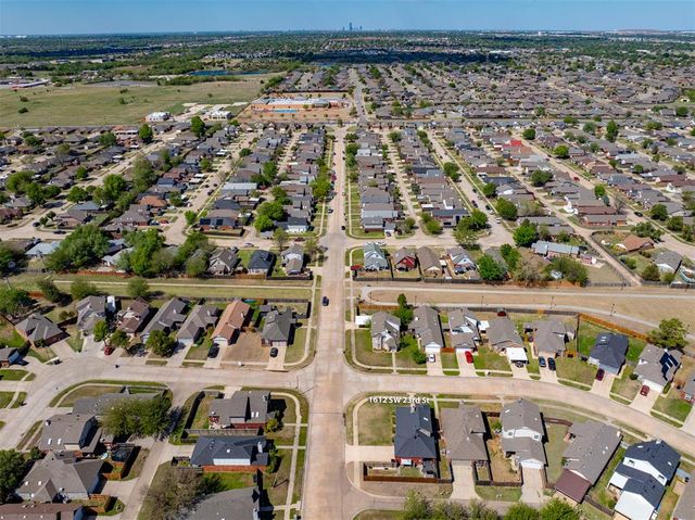 1612 SW 23rd Street, Moore, OK 73170