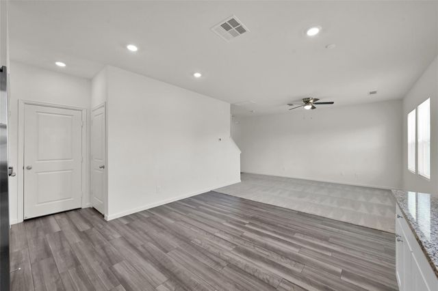 14818 Calderon Drive, Conroe, TX 77316