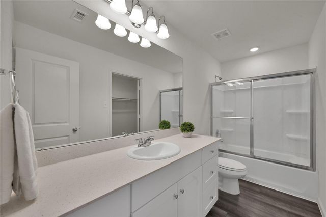 14818 Calderon Drive, Conroe, TX 77316