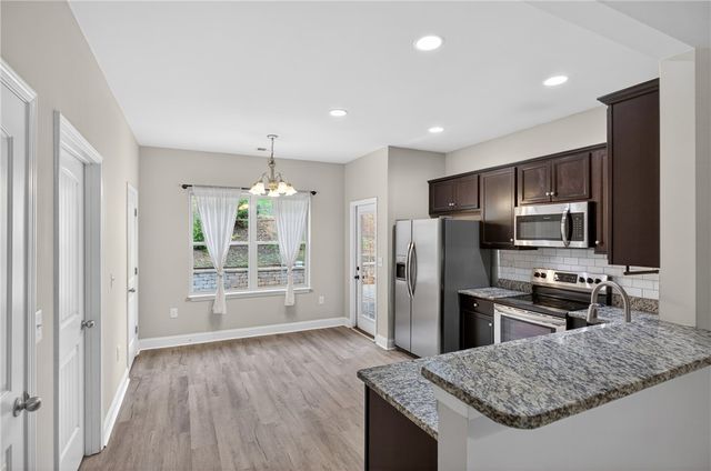 311 S Plainview Drive, Greenville, SC 29611