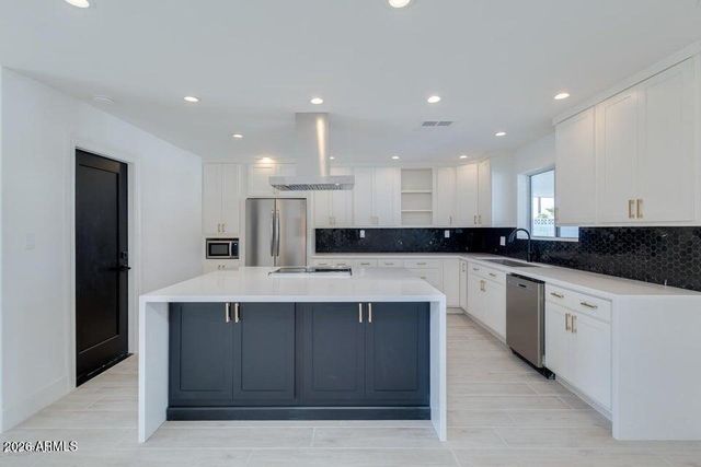 7914 E HUBBELL Street, Scottsdale, AZ 85257