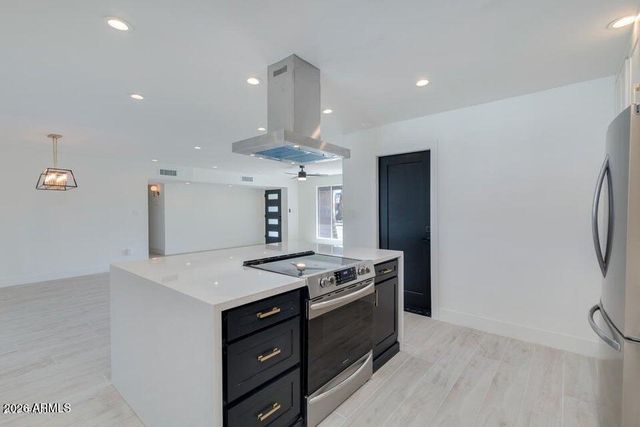 7914 E HUBBELL Street, Scottsdale, AZ 85257