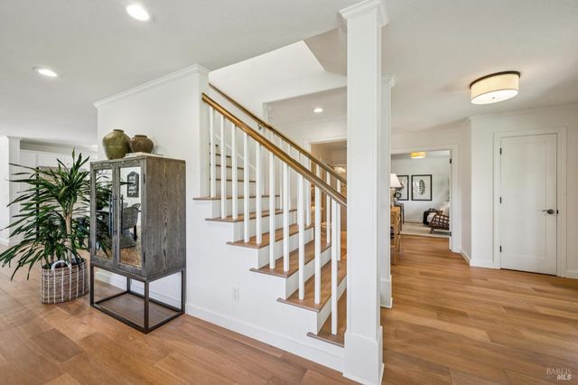 2546 Cresta Rd, Santa Rosa, CA 95404