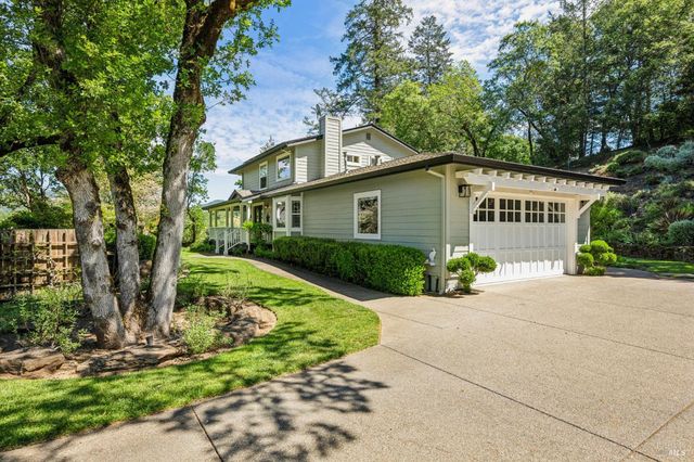 2546 Cresta Rd, Santa Rosa, CA 95404