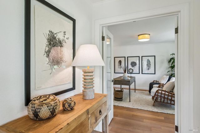 2546 Cresta Rd, Santa Rosa, CA 95404