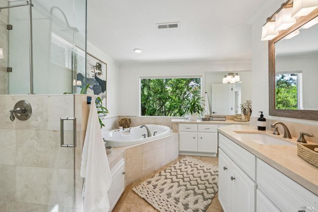 2546 Cresta Rd, Santa Rosa, CA 95404