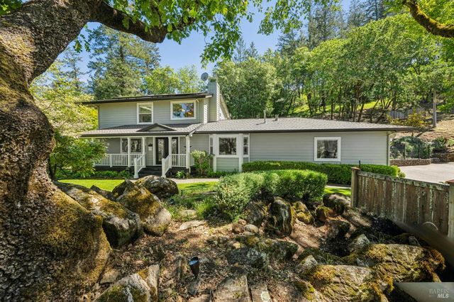 2546 Cresta Rd, Santa Rosa, CA 95404