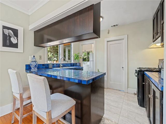 1815 N Michigan Avenue, Pasadena, CA 91104
