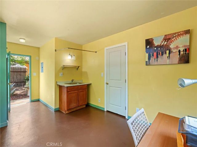 1815 N Michigan Avenue, Pasadena, CA 91104