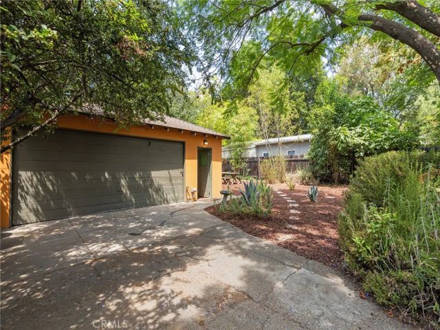 1815 N Michigan Avenue, Pasadena, CA 91104