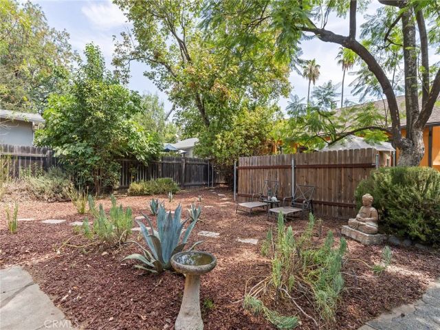 1815 N Michigan Avenue, Pasadena, CA 91104