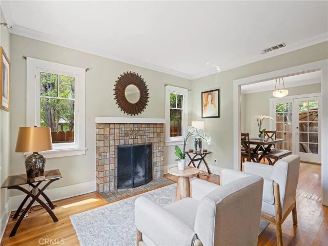 1815 N Michigan Avenue, Pasadena, CA 91104