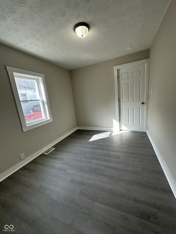 413 S Cherry Street, Hartford City, IN 47348